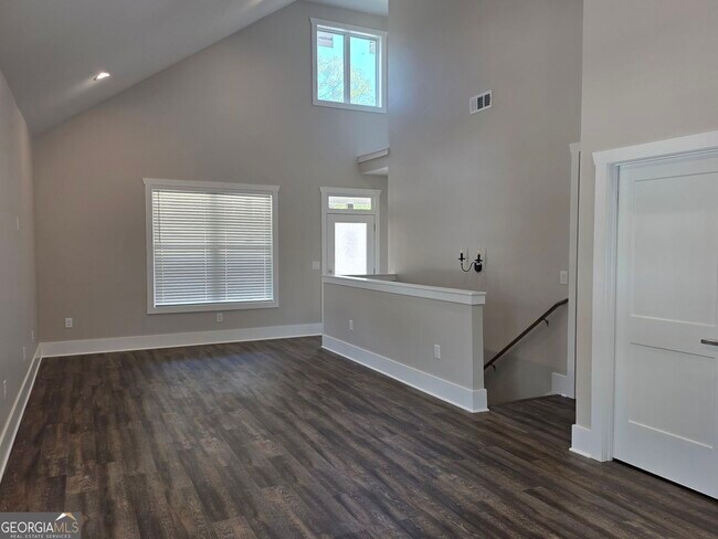 Foto del edificio - 147 Dripping Rock Trl