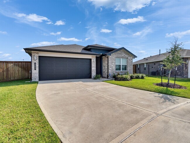 Foto del edificio - 10627 Great Basin Dr