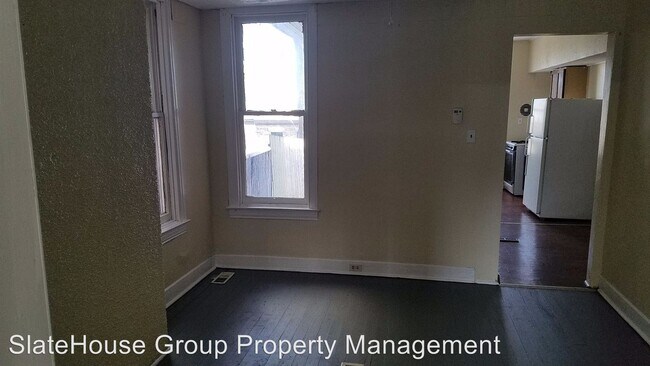 Building Photo - 413 Juniper St