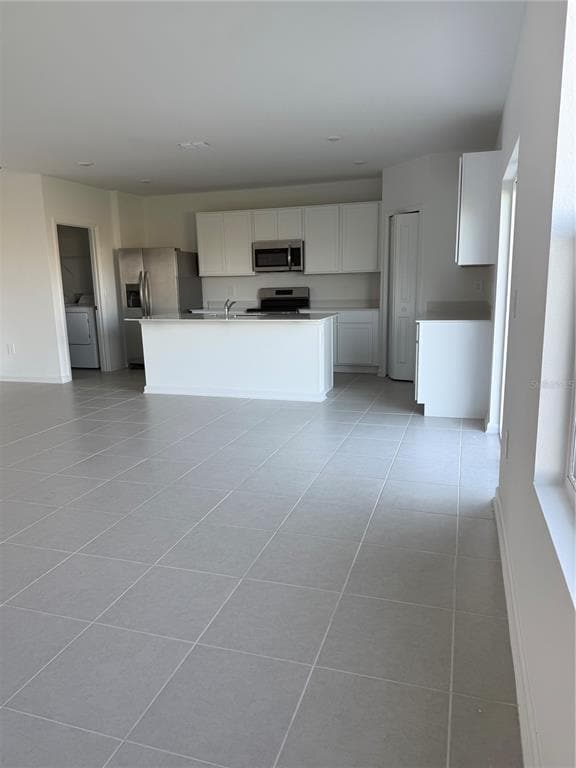 Building Photo - 3530 Kimbrough Dr