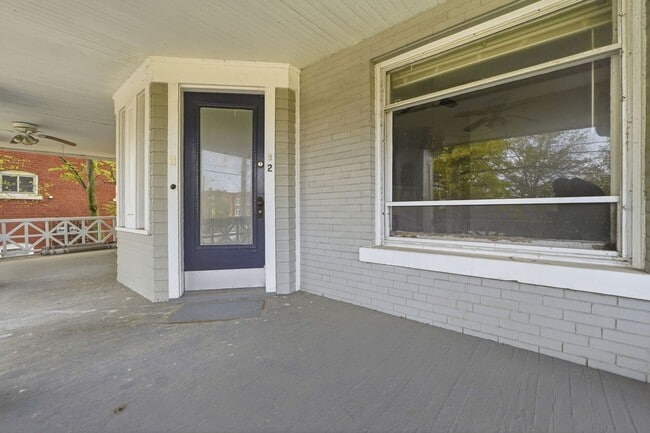 Interior Photo - The Clifton Boulevard Portfolio