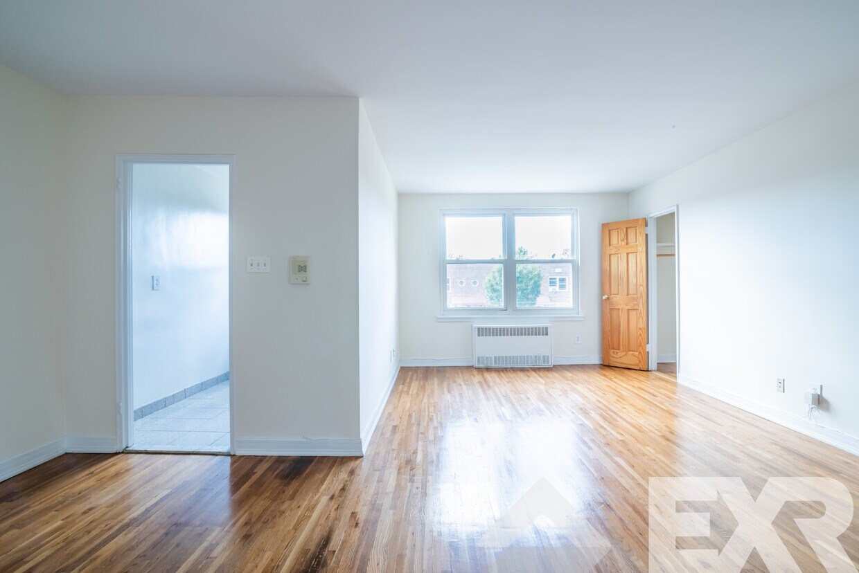Foto principal - 1812 Burnett St