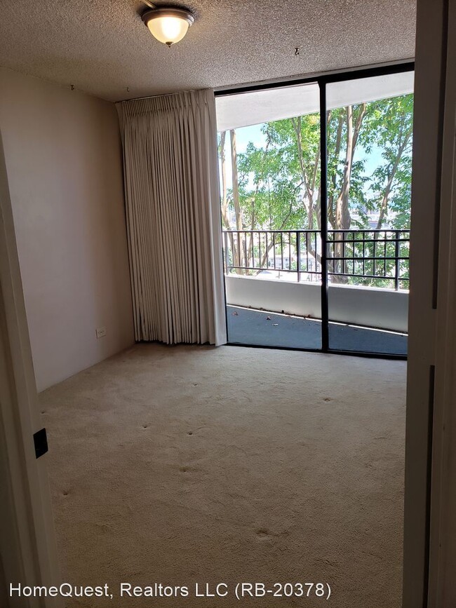 Building Photo - 1 br, 1 bath House - 965 Prospect Street #507
