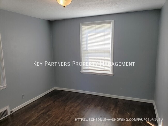 Building Photo - 7809 Madison Ave