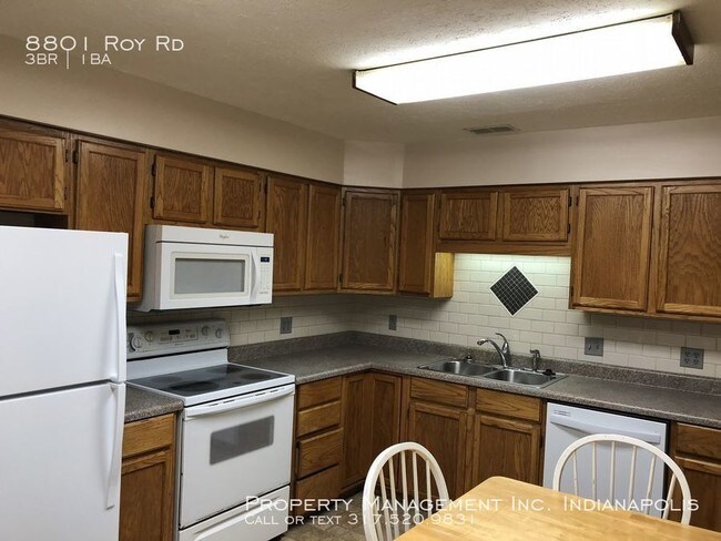 Foto del edificio - 8801 Roy Road