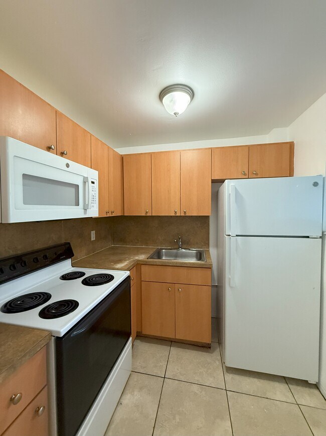 Cocina - Alhambra Apartments