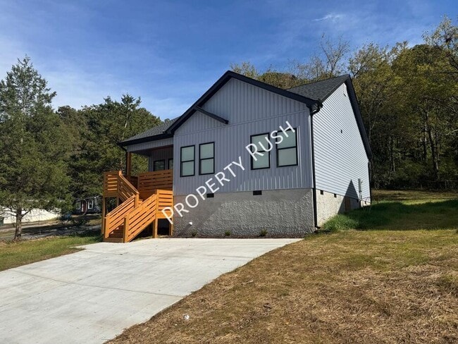 Photo - 1852 Wilberforce St House