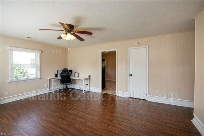 Foto del edificio - 725 Oakland Ave