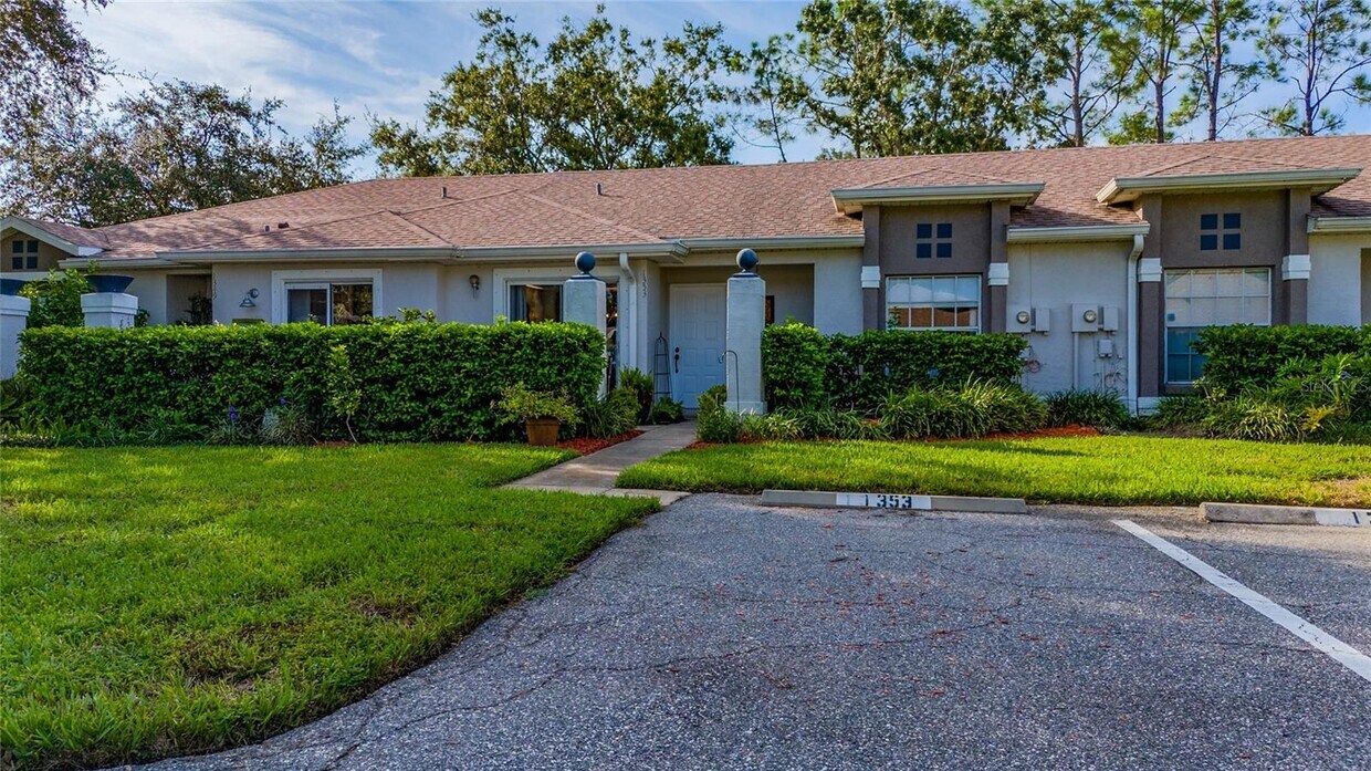 Foto principal - 1353 Lucaya Cir