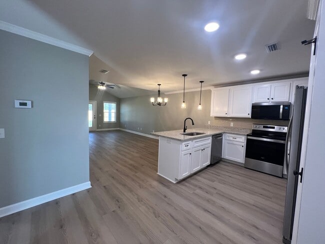 Building Photo - Available April!