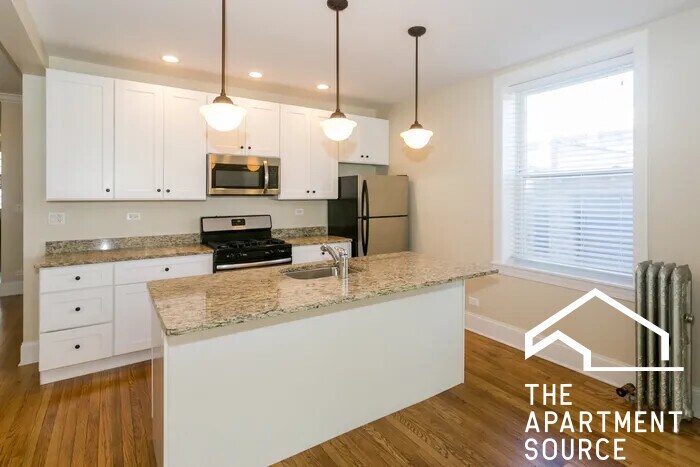 Foto principal - 942 E 52nd St