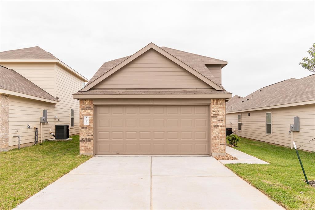 13960 Woodway Crossing Ln, Willis, TX 77378 House Rental in Willis