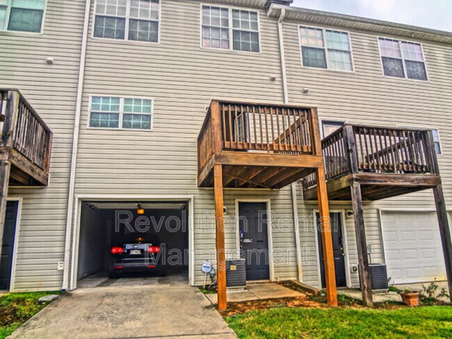 Foto del edificio - 121 Hawkeye Ln NW