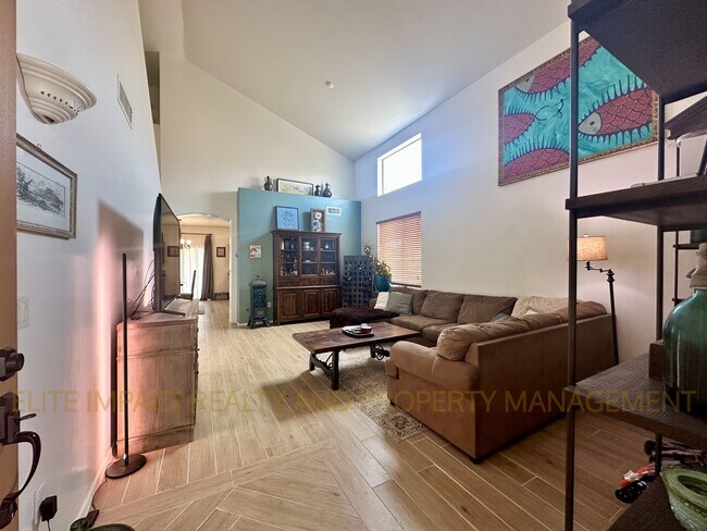 Foto del edificio - 10582 S Margie Pl