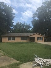 3016 Bibb St