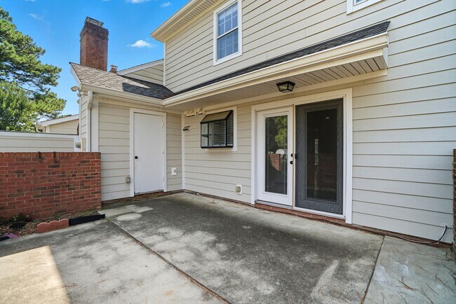 Foto del edificio - 9221 N Vicksburg Park Ct