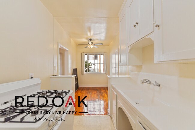 Foto del edificio - 621 S Gramercy Pl