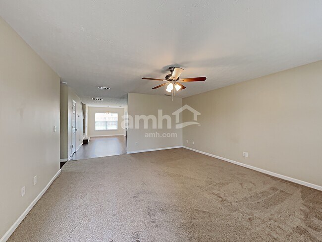 Building Photo - 3304 Monoco Dr