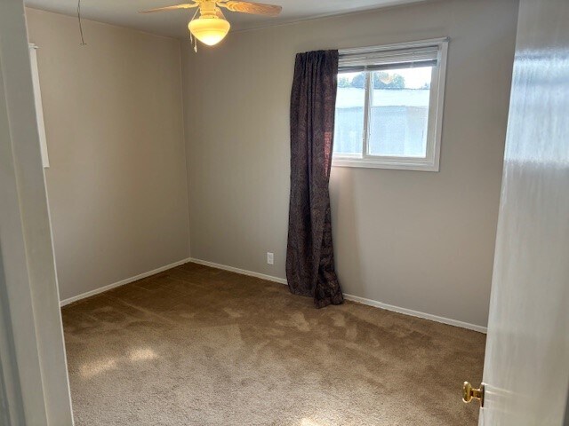 Foto del edificio - 639 E Cecil St