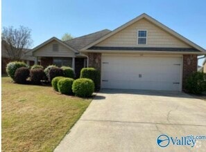 Building Photo - 212 Grantham Cir