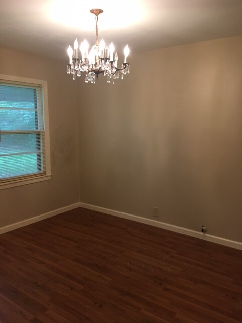 Building Photo - 5065 Folsom Dr