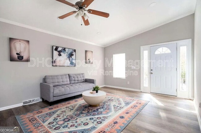 Foto del edificio - 3162 Alston Dr