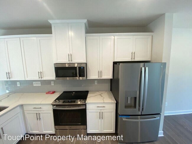 Building Photo - 3 br, 3.5 bath House - 514 Billingsley Rd.