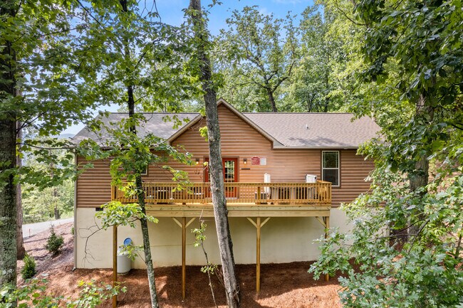 Building Photo - 131 Pier Point Dr
