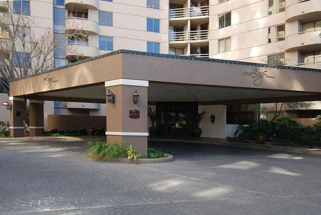 Foto del edificio - 3525 Sage Rd