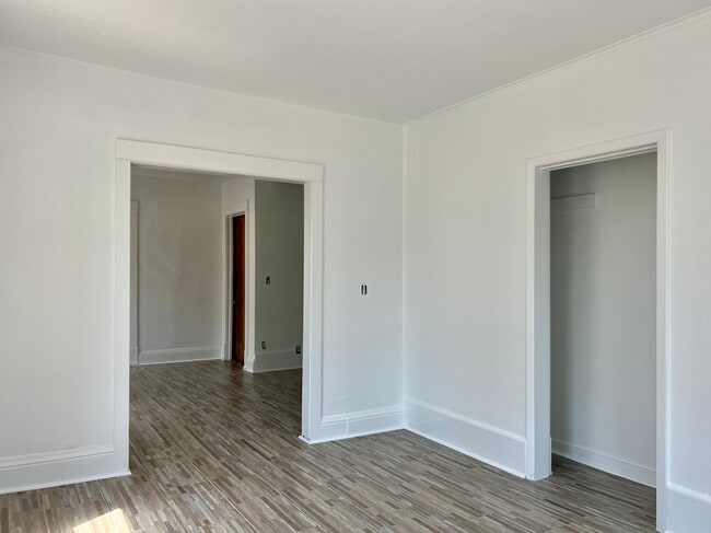 Living room - 2324 Atwood Ave
