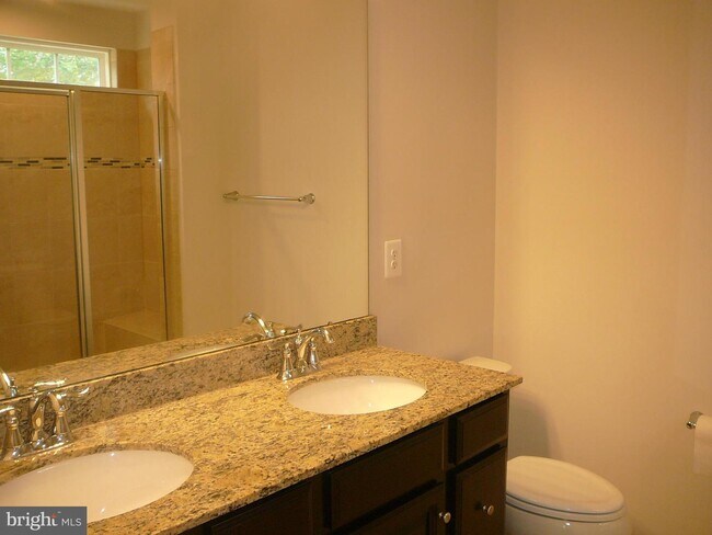 Foto del edificio - 2614 Wheatland Station Way