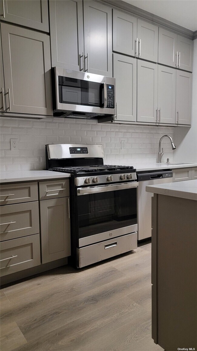 Foto del edificio - 34-58-58 90th St