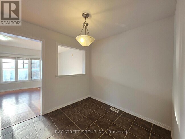 Building Photo - 2266 Baronwood Dr