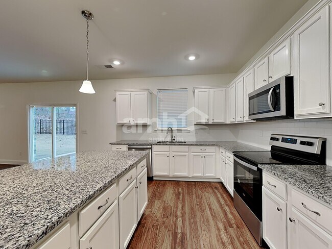 Foto del edificio - 1190 Ashlyn Ct