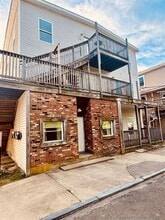 Building Photo - 50 Hunters Ave