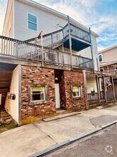 Building Photo - 50 Hunters Ave