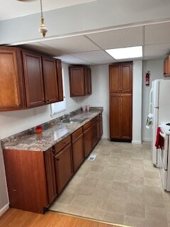 Foto del edificio - 231 5th Ave