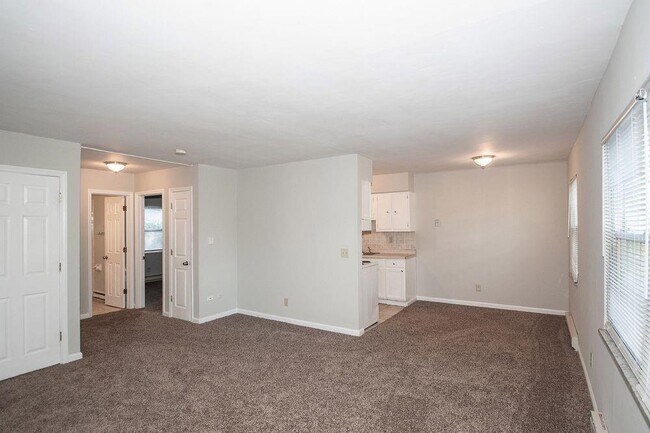 Building Photo - 3003 N Webster Ave