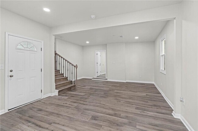 Foto del edificio - 94 Crumley St SE