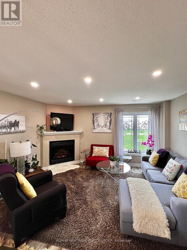 Photo du bâtiment - 630-630 Lakeridge Dr