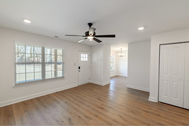 Photo - 812 Aubrey Ave House