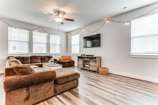 Foto del edificio - 7400 Wynkoop Ct