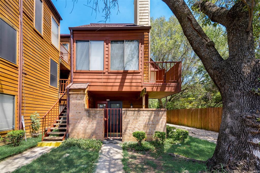 Primary Photo - 2301 Basil Dr