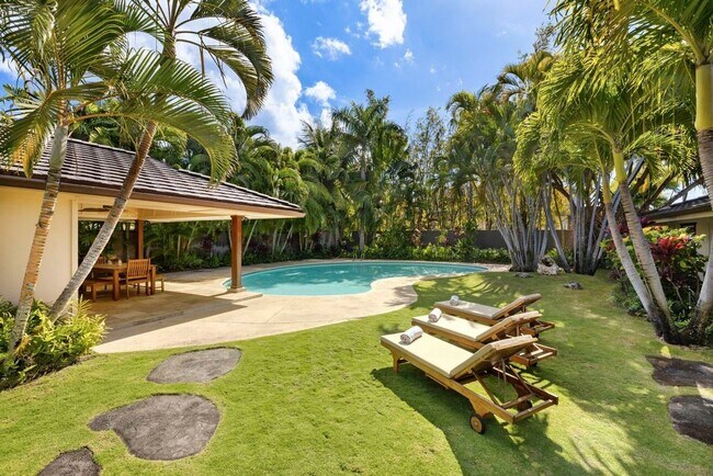 Building Photo - Modern Tropical Home w/Pool, Private Yard, & A/C. Kahala Breeze