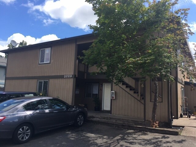 Foto del edificio - 2223 Hawthorne St