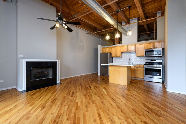 Building Photo - 550 West Harrison Street