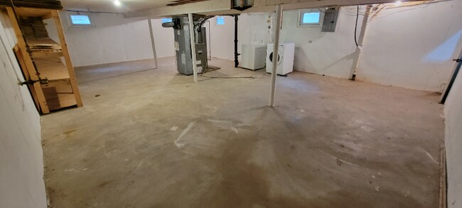 Foto del edificio - 8214 McGee St
