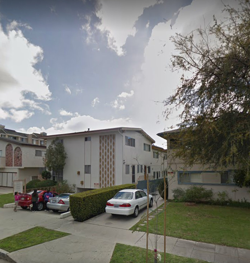 Primary Photo - 3739 Mentone Ave