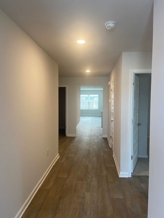 Primary Photo - Beautiful new 4/2 home in the Titus Park c...