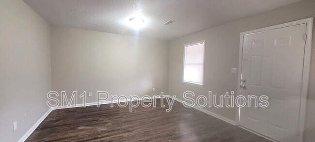 Foto del edificio - 2505 Green Oaks Ct SE